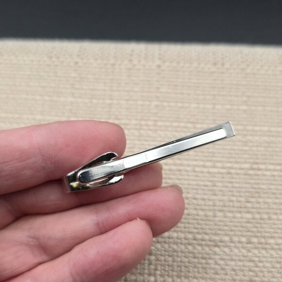 Plain Bright Simple Tie Clip A6164 - Picture 3 of 6